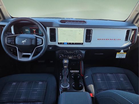 New 2026 Ford Bronco Heritage Edition AWD/4WD image 11