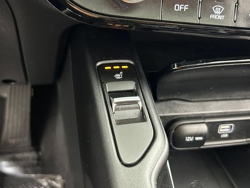 Used 2024 Kia Telluride S w/ S Sunroof Package FWD image 23