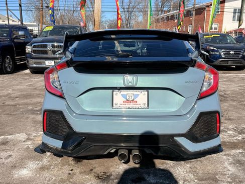 Used 2017 Honda Civic Sport image 6