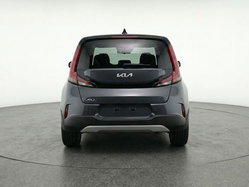 Used 2025 Kia Soul LX w/ LX Technology Package image 7