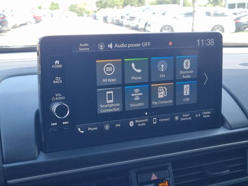 Used 2025 Honda Pilot EX-L image 28