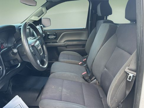 Used 2018 GMC Sierra 1500 2WD Regular Cab image 10