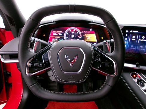 Used 2025 Chevrolet Corvette Stingray Coupe w/ 1LT RWD image 13