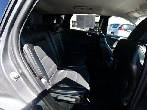 Used 2024 Ford Escape Platinum AWD/4WD image 16