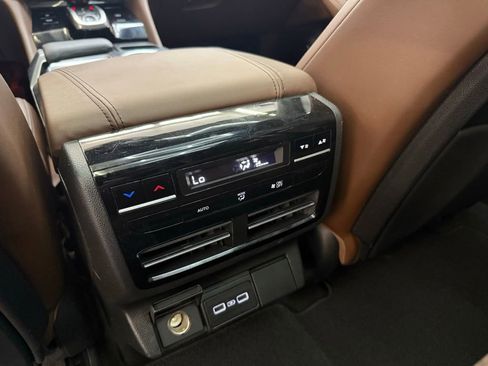 Used 2023 Acura MDX FWD w/ Technology Package image 17