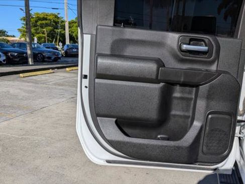 Used 2021 Chevrolet Silverado 2500 W/T w/ WT Convenience Package image 14