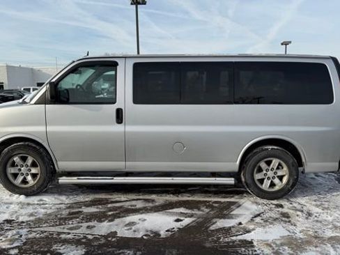 Used 2014 GMC Savana 1500 LT w/ LT Preferred Equipment Group image 12