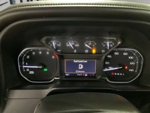 Used 2021 GMC Sierra 1500 AT4 w/ AT4 Preferred Package image 15