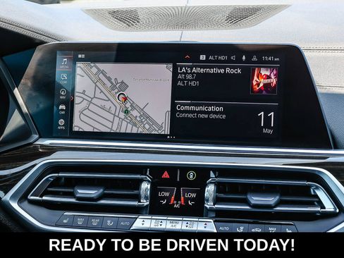Used 2023 BMW X5 xDrive40i AWD/4WD image 15