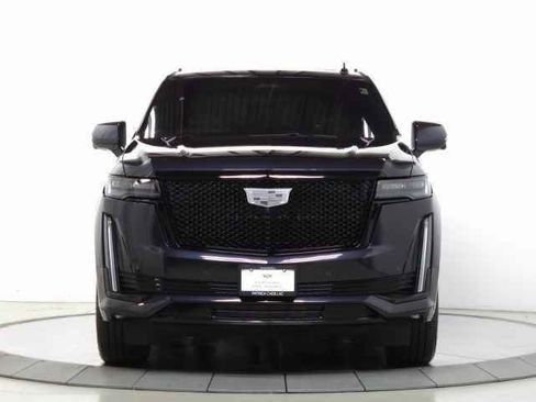 Certified 2024 Cadillac Escalade Sport w/ LPO, ONYX Package image 13
