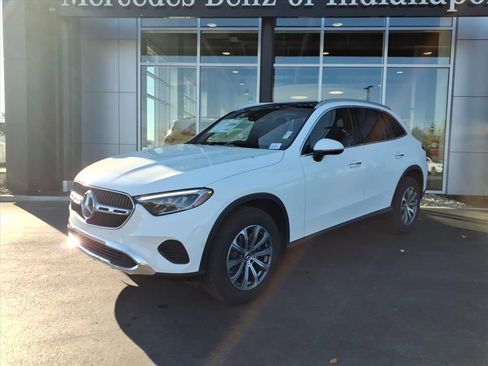 New 2026 Mercedes-Benz GLC 300 4MATIC image 2