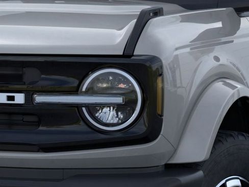 New 2026 Ford Bronco Outer Banks image 20