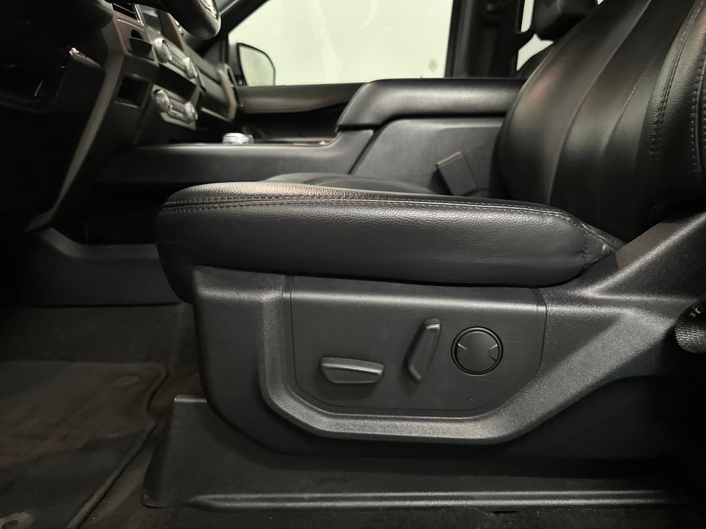 Used 2021 Ford Expedition XLT RWD image 30