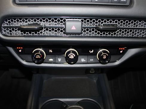 Used 2023 Honda HR-V Sport image 15