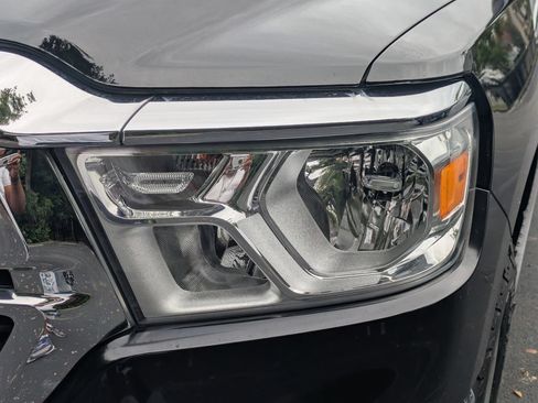 Used 2021 RAM 1500 Big Horn AWD/4WD image 11