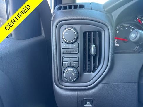 Used 2026 Chevrolet Silverado 1500 Custom Trail Boss AWD/4WD image 17