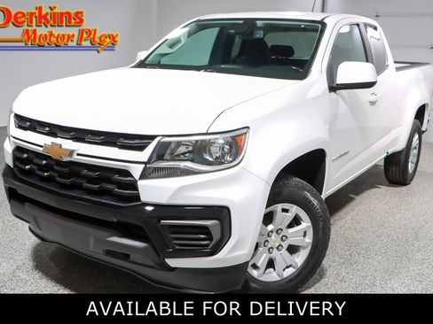 Used 2021 Chevrolet Colorado LT w/ Safety Package image 1