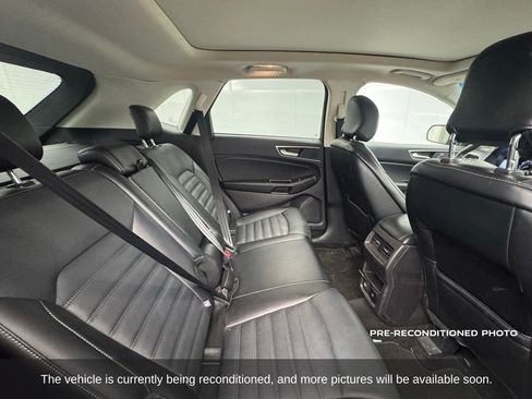 Used 2017 Ford Edge SEL w/ Equipment Group 201A image 12