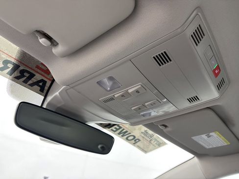 Used 2022 Volkswagen Jetta S image 18