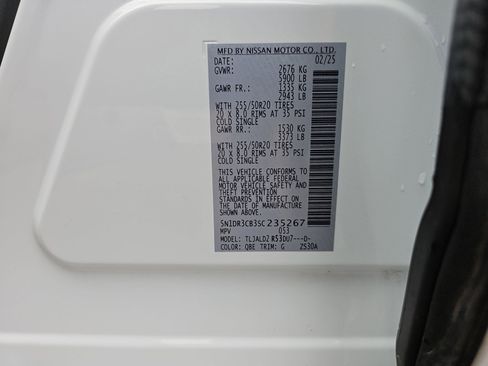 Used 2025 Nissan Pathfinder SL w/ SL Premium Package image 37