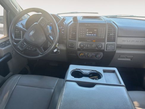 Used 2018 Ford F350 XL w/ Power Equipment Group image 10