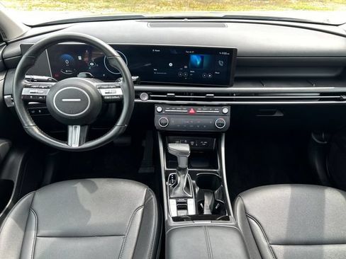 Certified 2025 Hyundai Tucson SEL AWD/4WD image 18