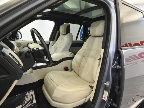 Used 2020 Land Rover Range Rover HSE AWD/4WD image 11