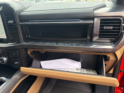 Used 2025 Ford F350 Lariat w/ Lariat Ultimate Package image 40