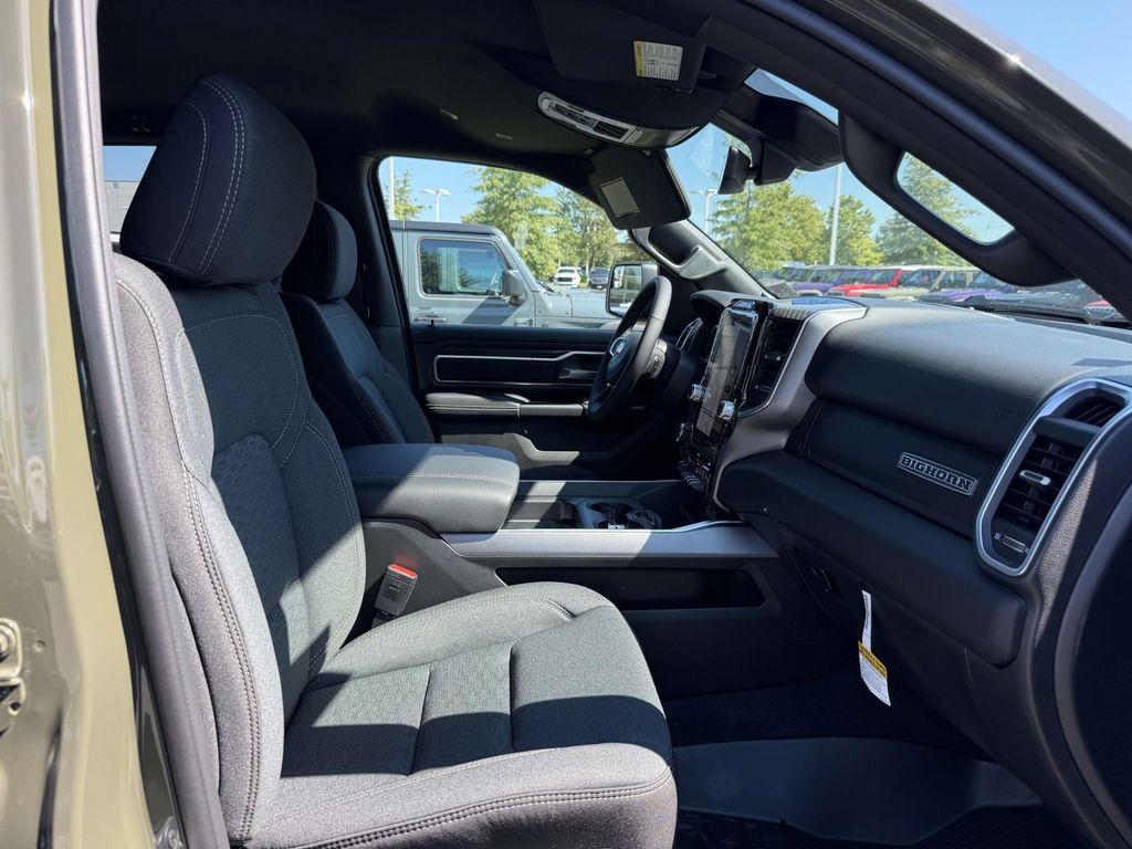 New 2027 RAM 1500 4x4 Crew Cab image 14