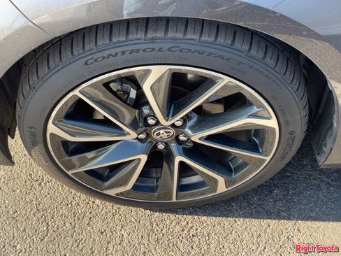 Used 2022 Toyota Corolla XSE w/ Carpet Mat Package (TMS) image 8