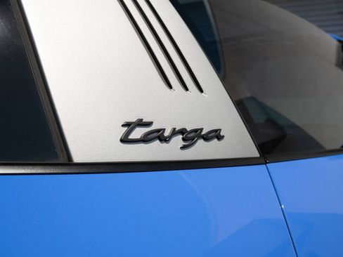 Certified 2026 Porsche 911 Targa 4 GTS AWD/4WD image 30