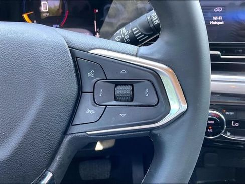 Used 2025 Chevrolet Trax ACTIV w/ Driver Confidence Package FWD image 12