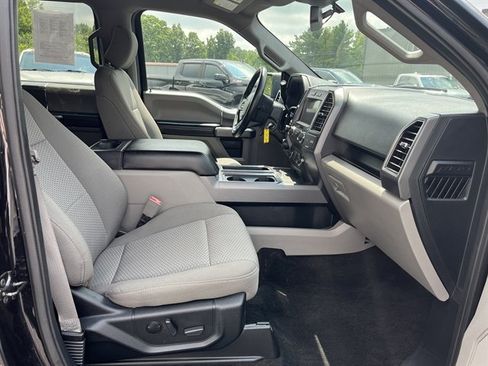 Used 2019 Ford F150 XLT w/ Equipment Group 302A Luxury AWD/4WD image 36