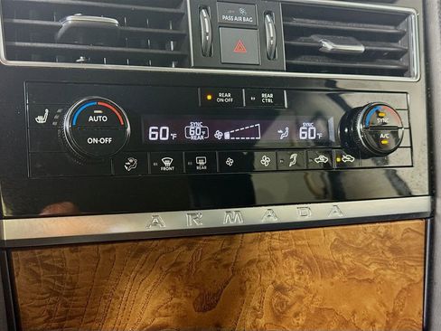 Used 2021 Nissan Armada SL w/ Captain's Chairs Package image 18