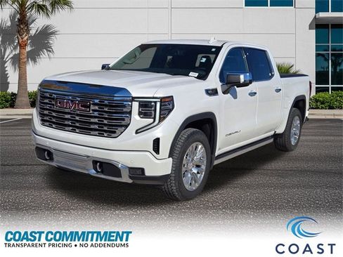 Used 2022 GMC Sierra 1500 Denali image 1
