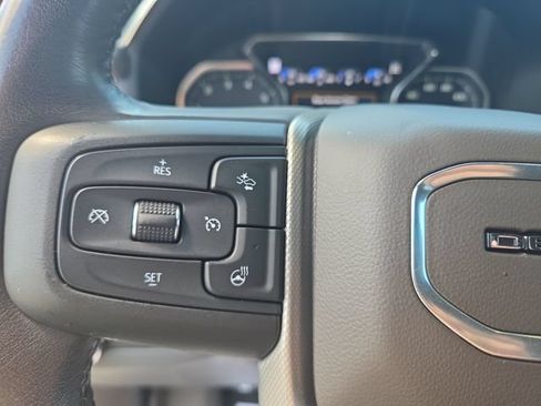 Used 2021 GMC Yukon XL Denali AWD/4WD image 38