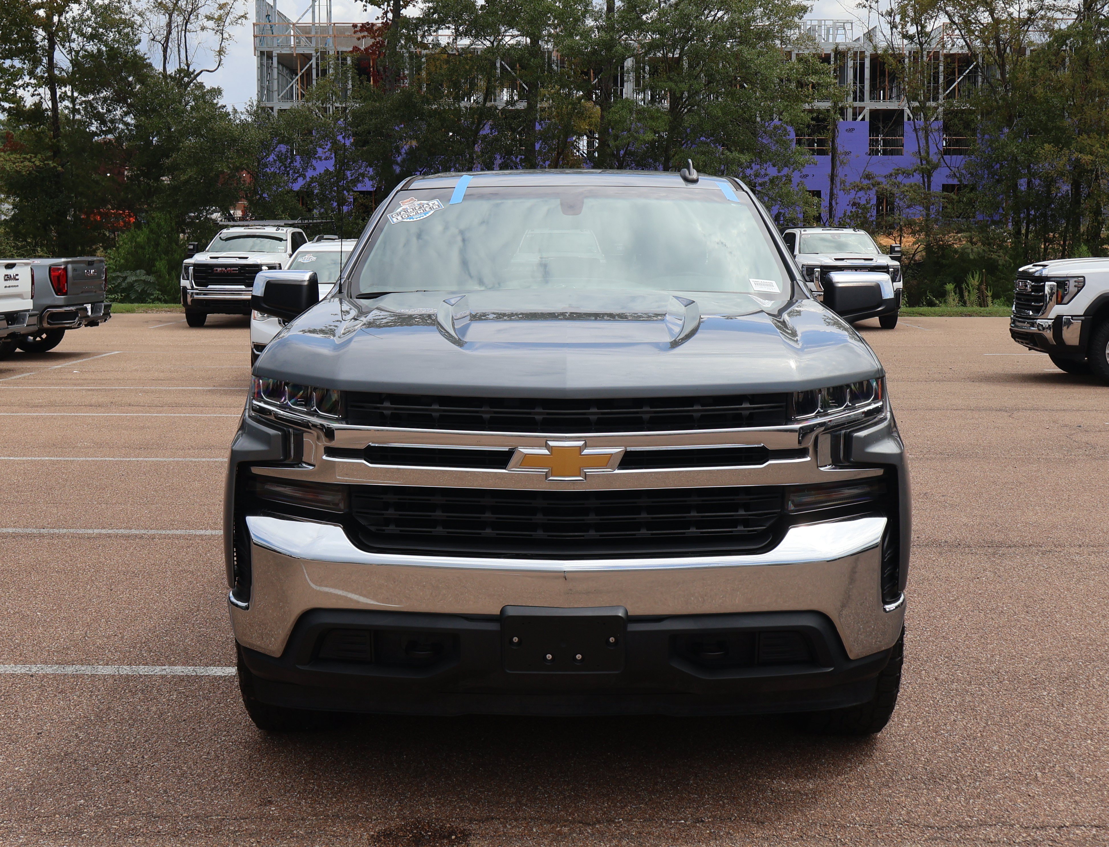 Used 2020 Chevrolet Silverado 1500 LT w/ All-Star Edition AWD/4WD image 2