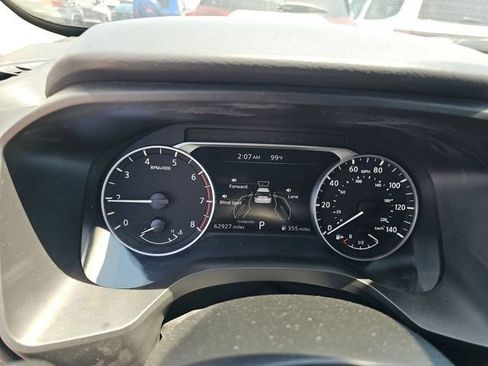 Used 2024 Nissan Rogue SV FWD image 7