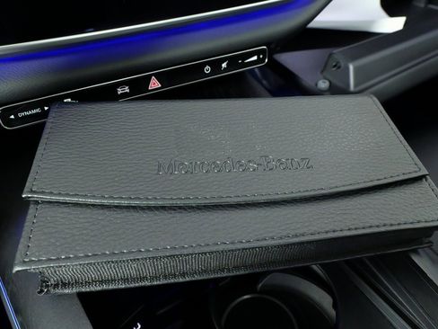 Used 2025 Mercedes-Benz E 350 4MATIC Sedan image 64