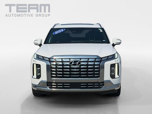 Used 2024 Hyundai Palisade Calligraphy AWD/4WD image 2