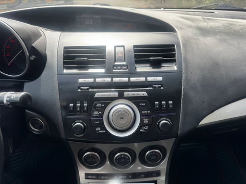 Used 2010 MAZDA MAZDA3 s Grand Touring image 16