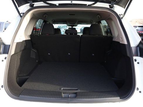 New 2026 Nissan Rogue S image 7