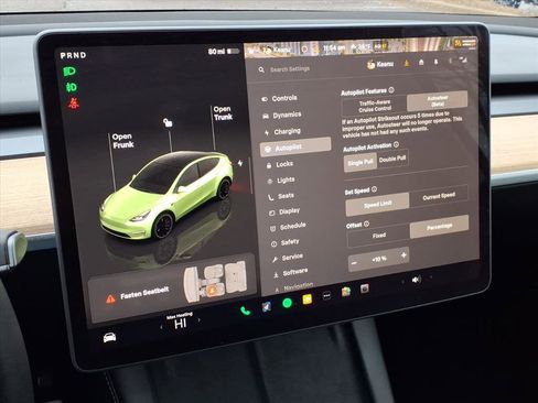 Used 2024 Tesla Model Y Performance image 18