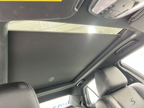 Used 2022 Chrysler 300 S image 22