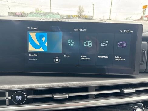 Certified 2025 Hyundai Santa Fe SE image 16