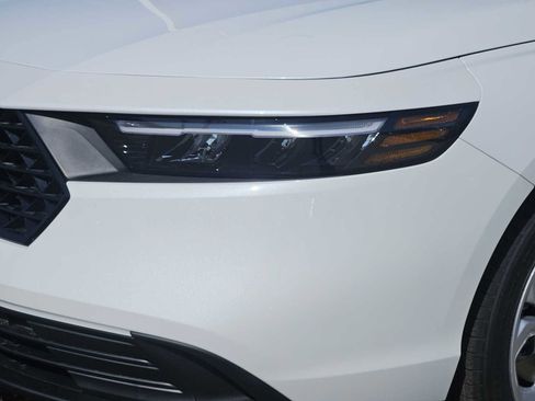 Used 2025 Honda Accord LX image 6