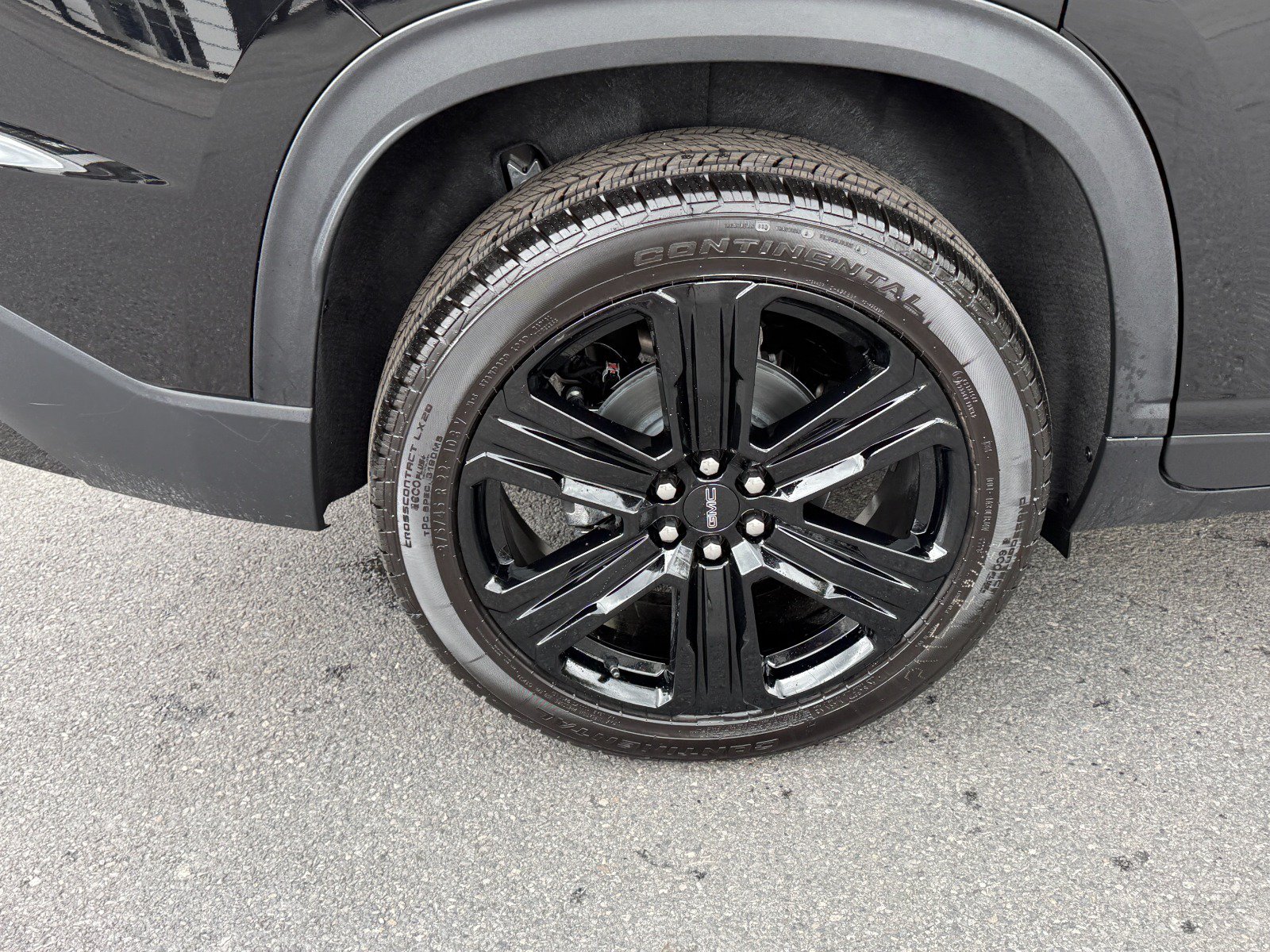 New 2027 GMC Acadia Elevation w/ Black Edition AWD/4WD image 11