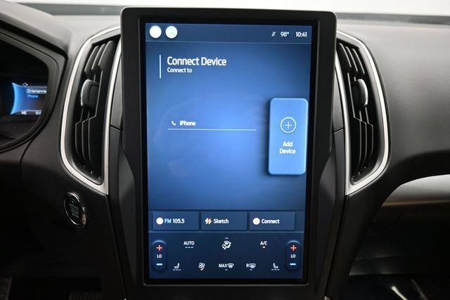 Used 2023 Ford Edge SEL w/ Cargo Accessory Package AWD/4WD image 15