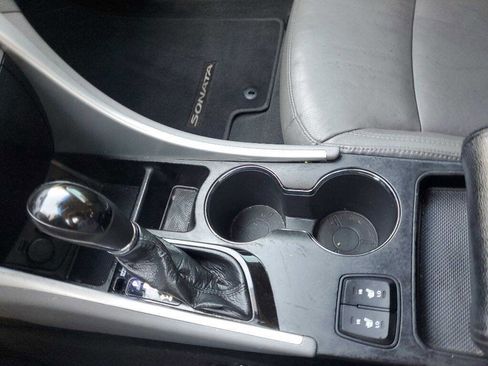 Used 2011 Hyundai Sonata Limited image 29