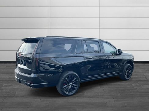 Used 2021 Cadillac Escalade ESV Sport Platinum image 5